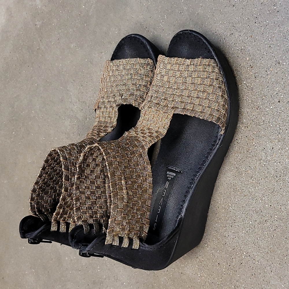 Steve Madden Gold Wedges